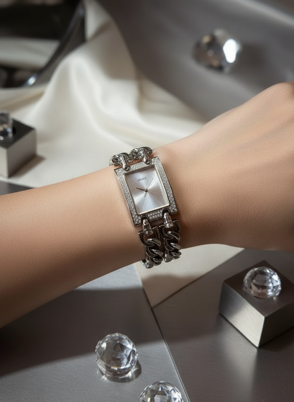 GUESS LUXURY WATCH