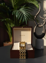 GUESS LUXURY WATCH